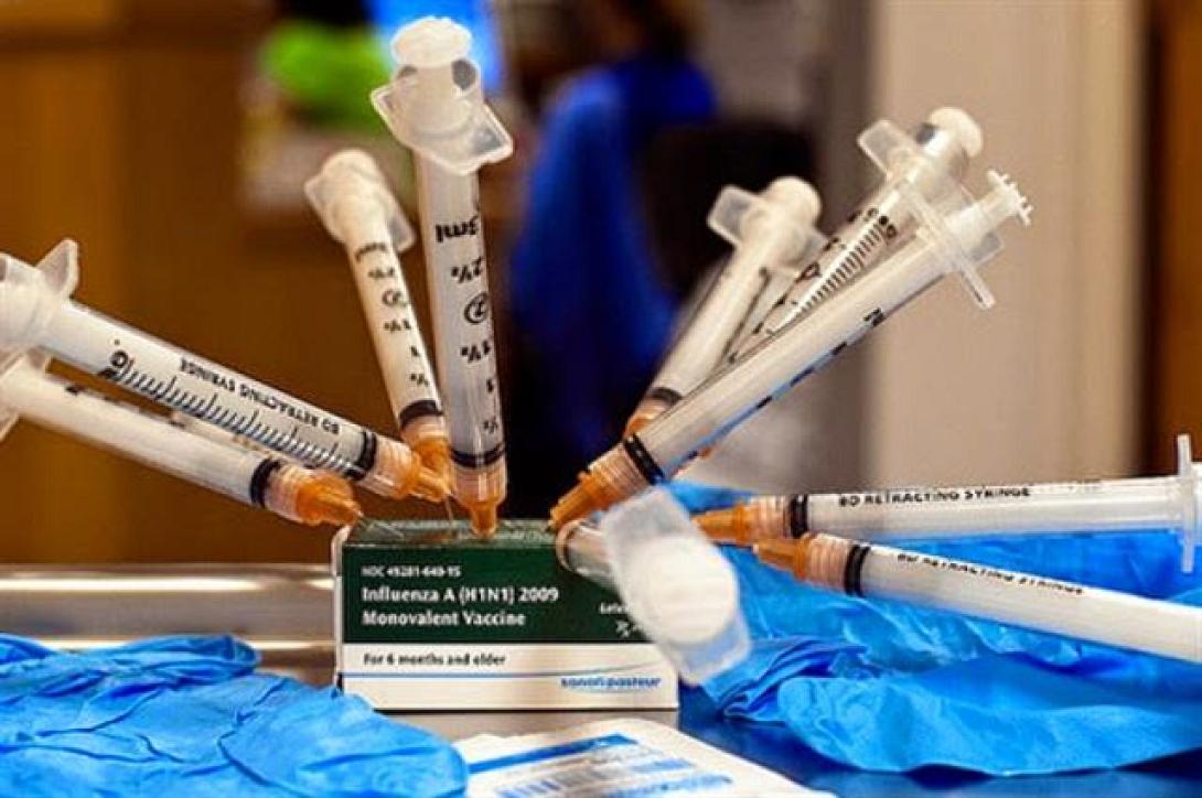 Τρία εμβόλια για τον έμπολα ετοιμάζεται να παρασκευάσει η Ρωσία