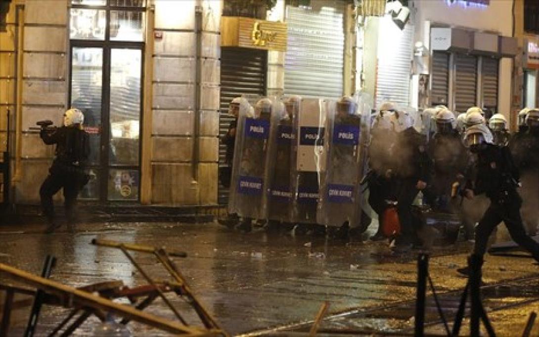 Και δεύτερος νεκρός από τα επεισόδια στην Κωνσταντινούπολη 