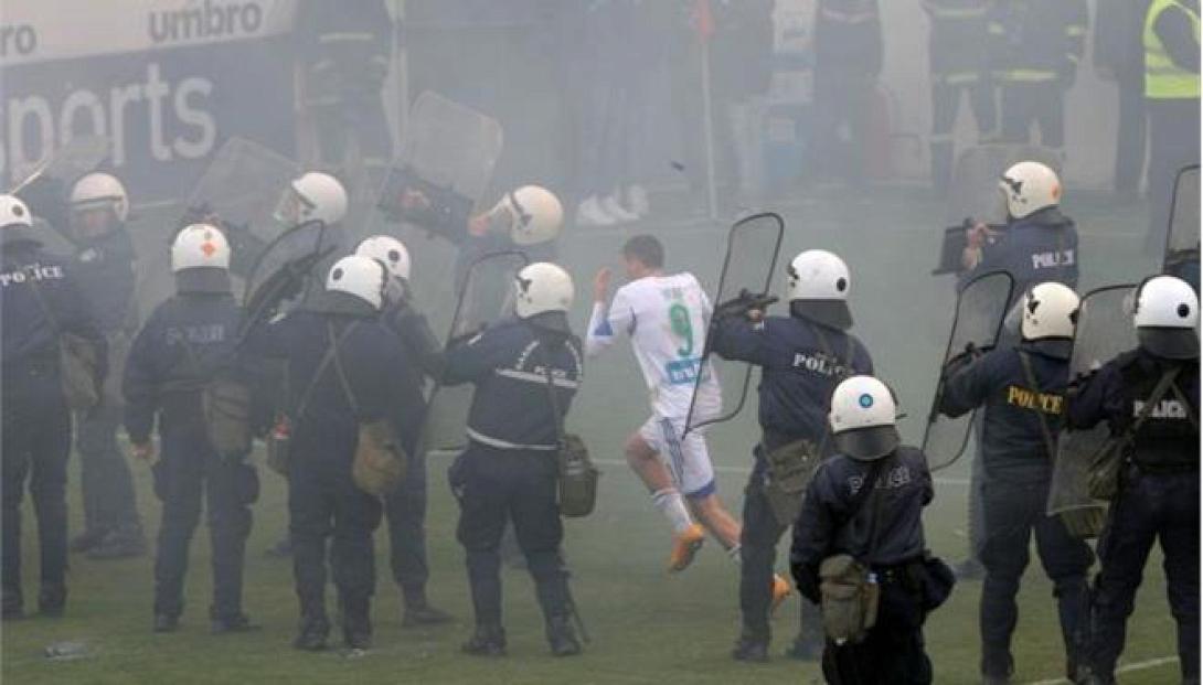 Στο σκαμνί οι δύο νεαροί για τα επεισόδια στο Γεντί Κουλέ, μετά το ΟΦΗ-ΠΑΟ