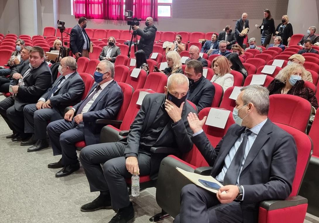 επιμελητήριο πειραιά