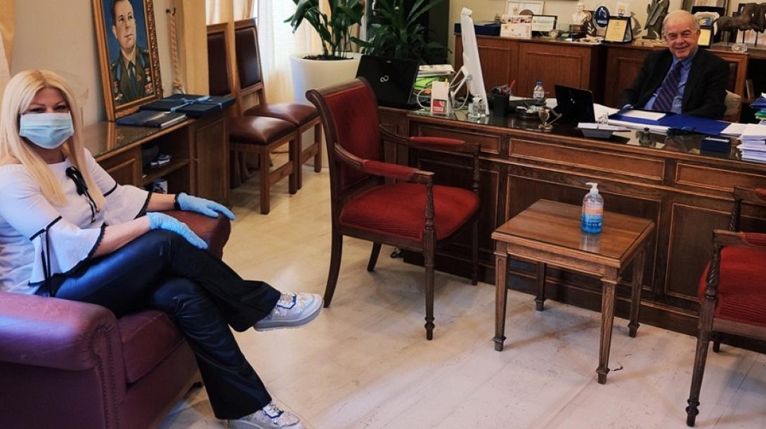 τουρισμος επισιτισμος εργαζομενη