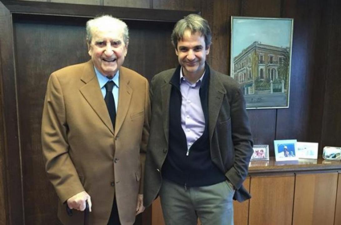 Τις αθλητικές εγκαταστάσεις επισκέφθηκε ο Β. Λαμπρινός