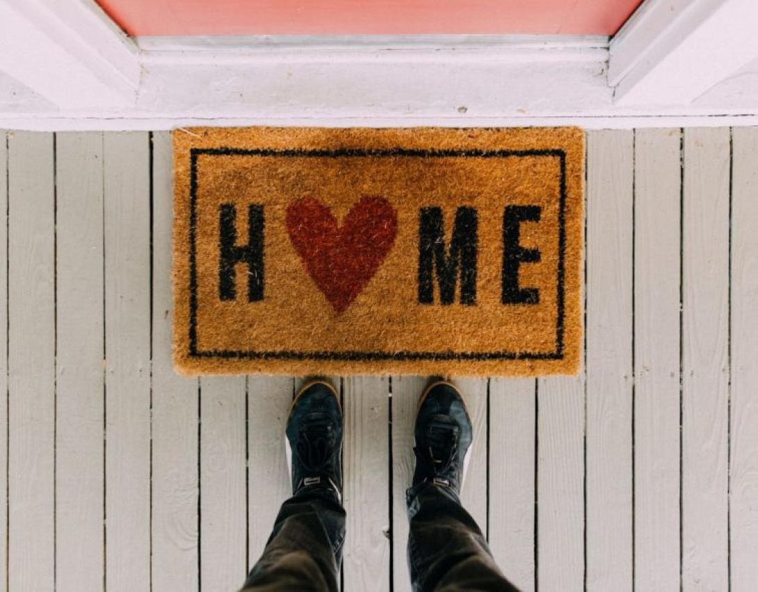 χαλακι εξωπορτας