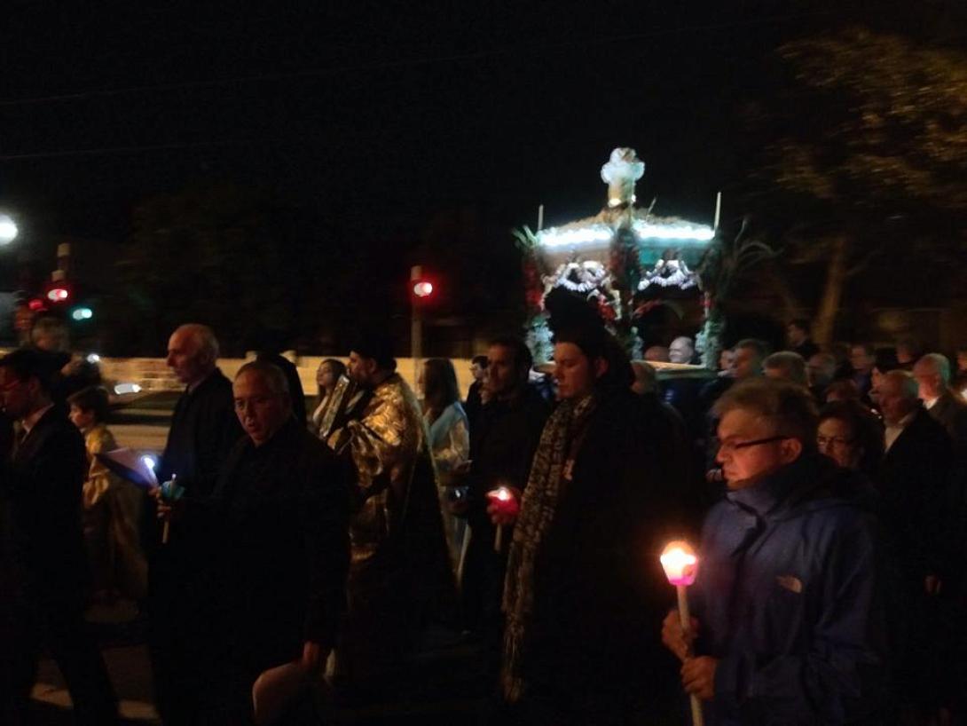 Ξεκίνησε η περιφορά του Επιταφίου στη Μελβούρνη