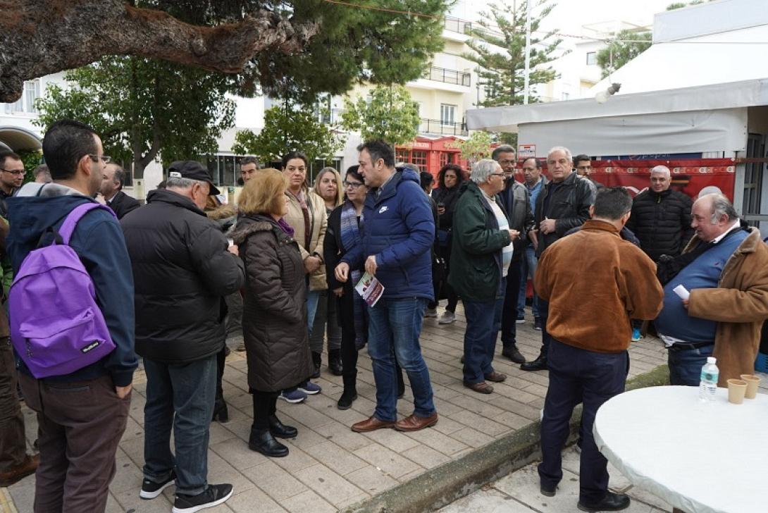 Στους δρόμους την ώρα που ψηφίζεται το ασφαλιστικό στη Βουλή