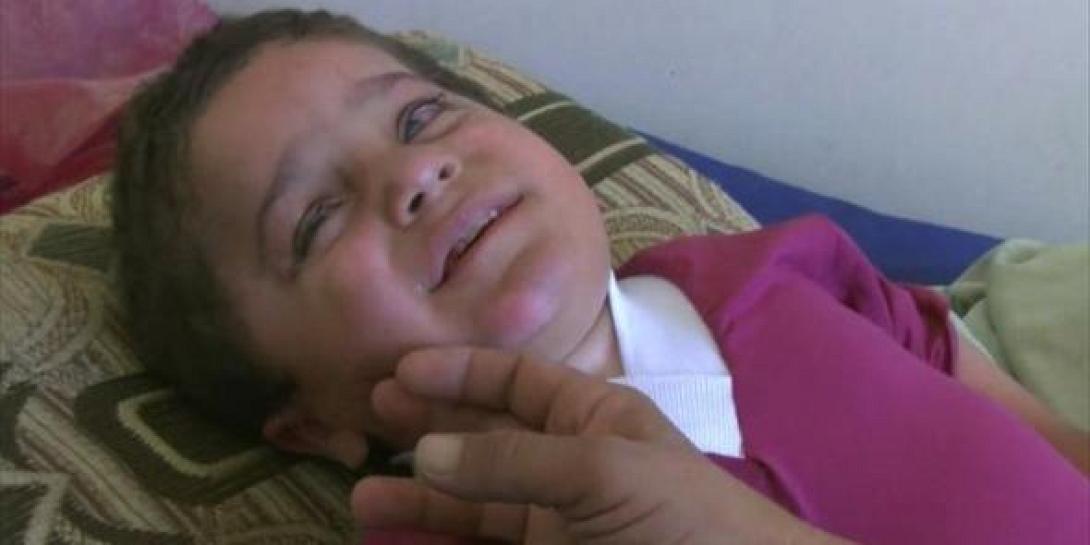 Εγκατέλειψαν παιδί στην έρημο (βίντεο)