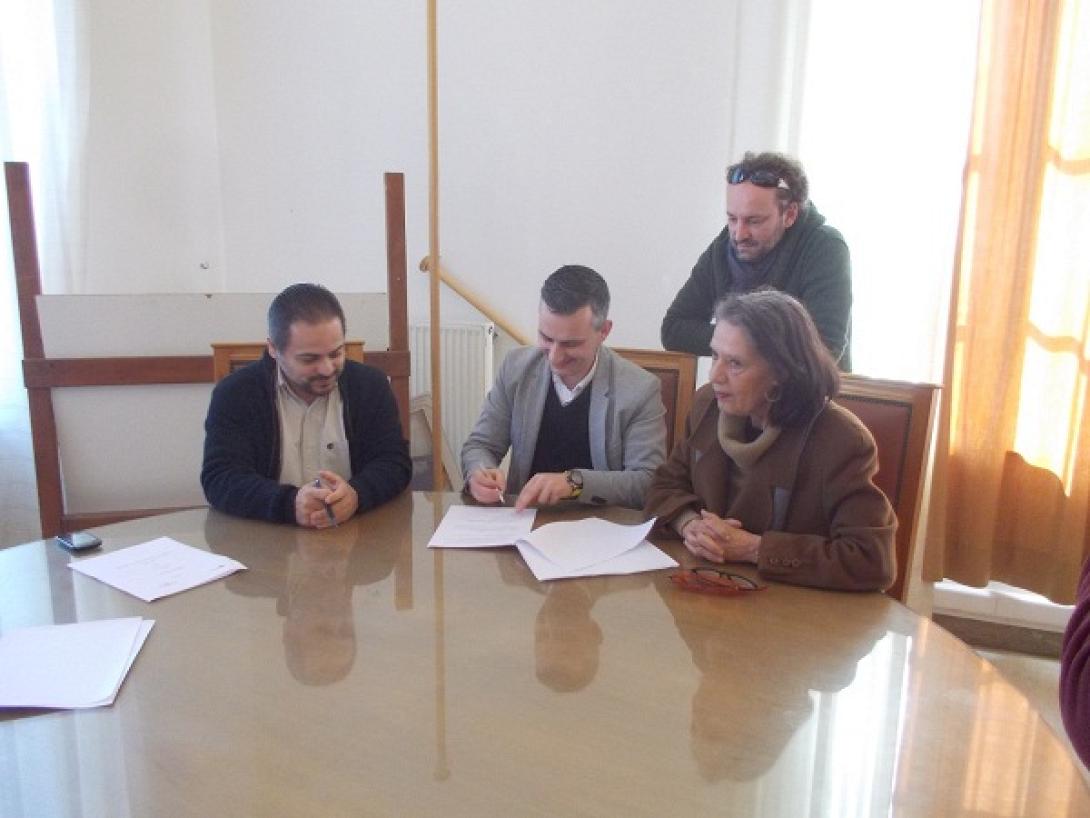 Ομιλία για τον εθελοντισμό από τον καθηγητή Νίκο Παρίτση στο Ηράκλειο