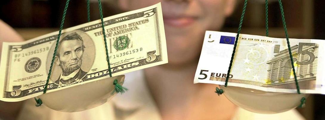 Σε νέο χαμηλό έτους το ευρώ έναντι του δολαρίου