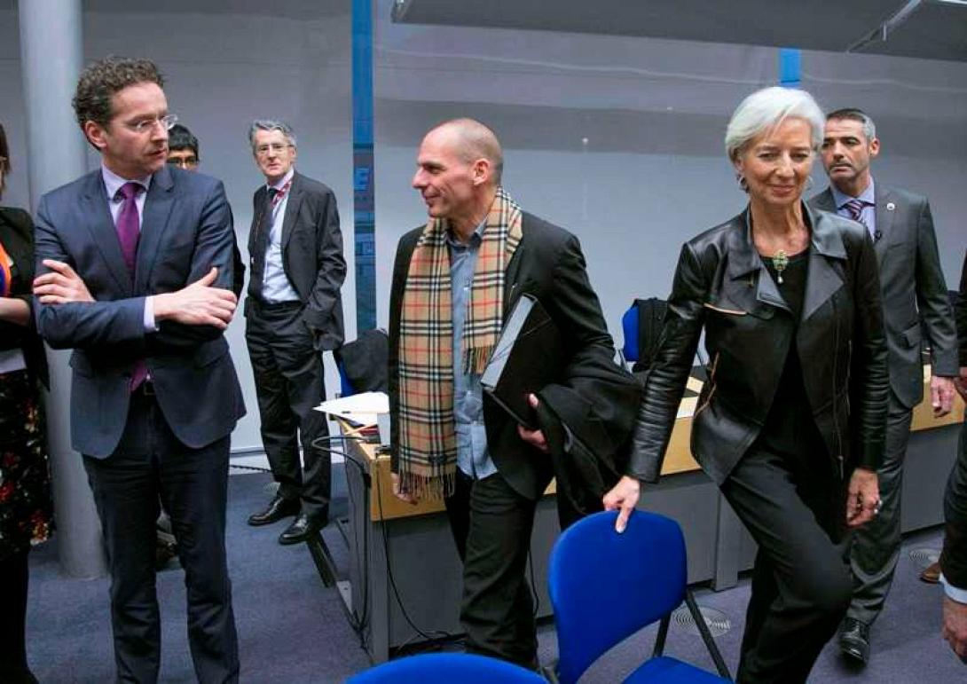 Οι υπουργοί που συμμετέχουν στο Eurogroup προετοιμάζουν κοινή ανακοίνωση για την Ελλάδα