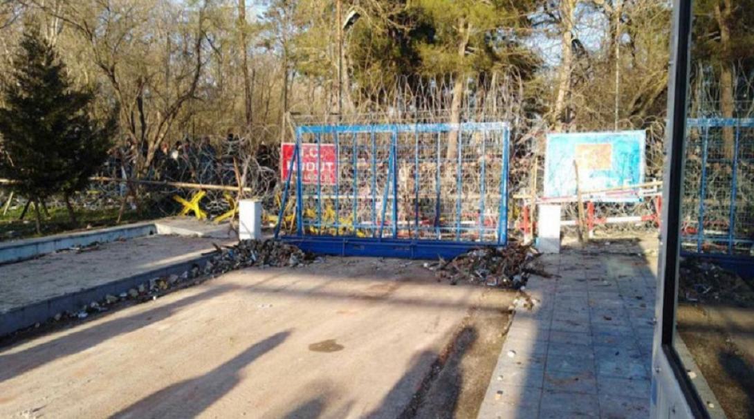 Οι αυτοσχέδιοι φράχτες