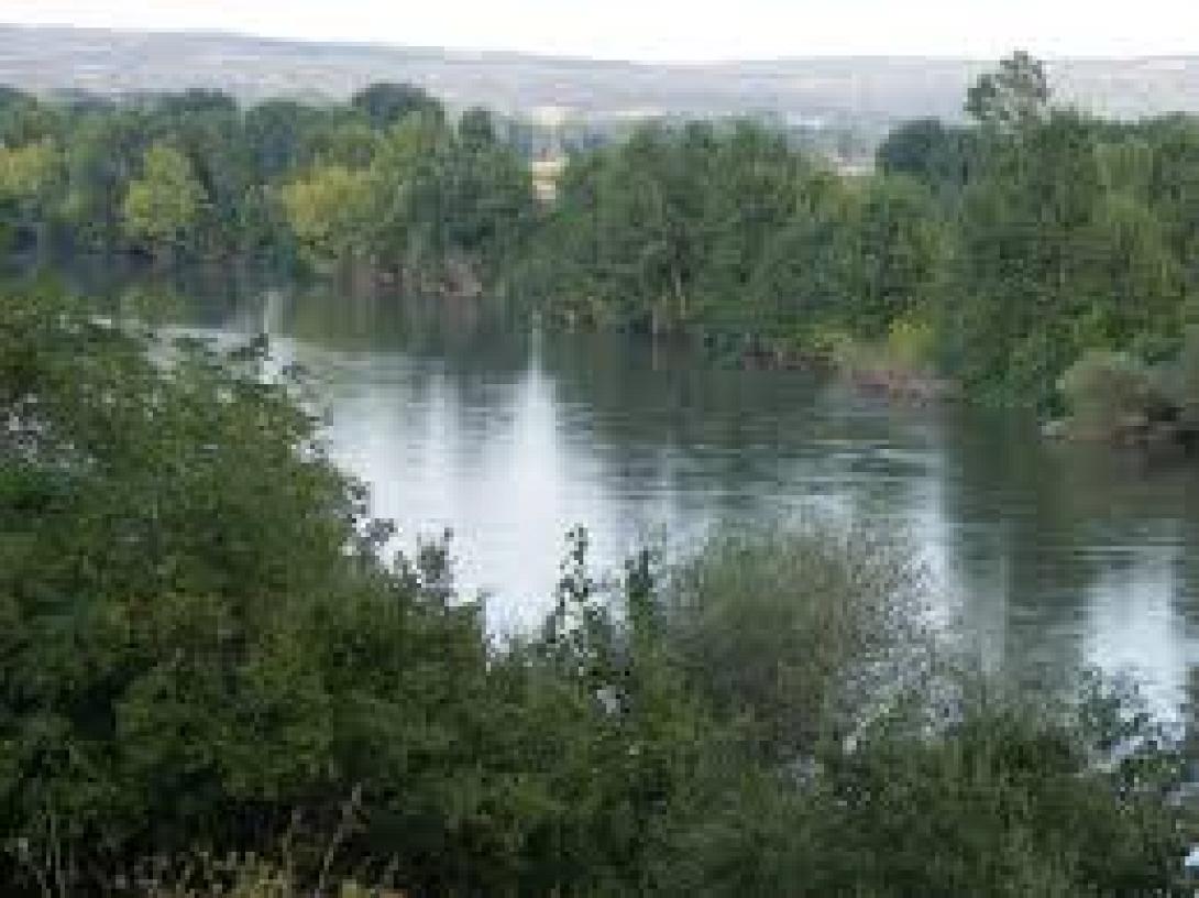 Χτύπησαν οι καμπάνες στον 'Εβρο - Οι κάτοικοι εγκαταλείπουν τα σπίτια τους