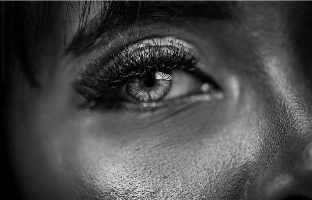 γυναίκα μάτι