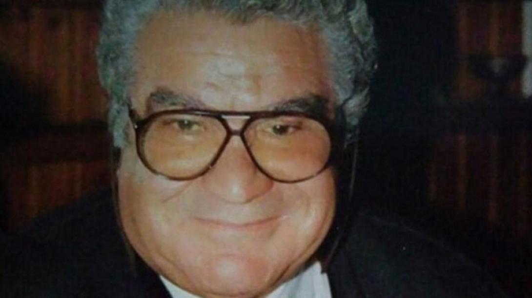 Μανόλης Φαρσάρης