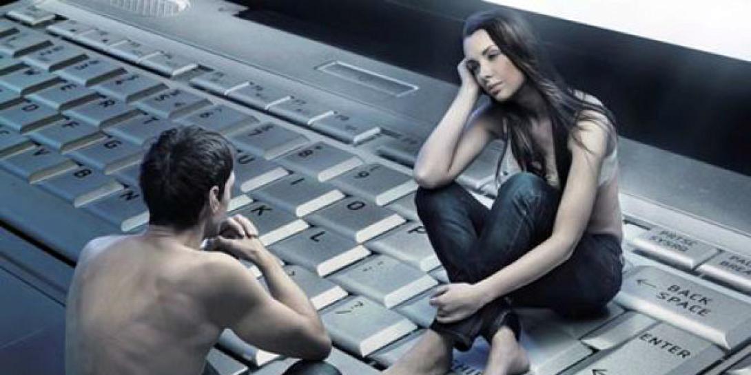 Πως το Facebook και τα SMS σταματούν μία σχέση πριν ξεκινήσει!