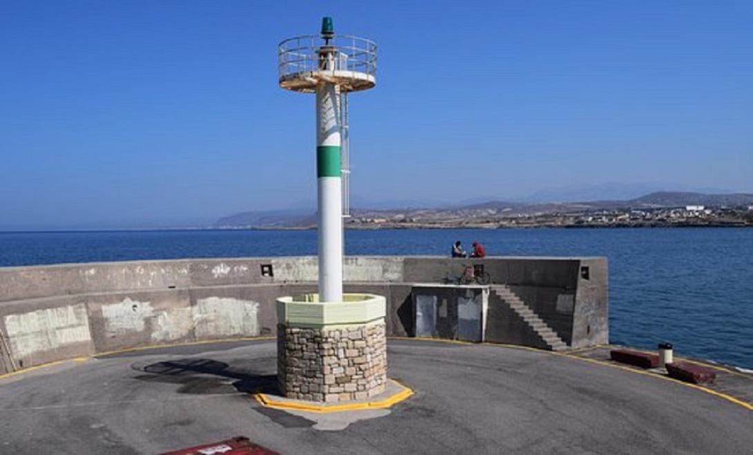 φάρος λιμάνι