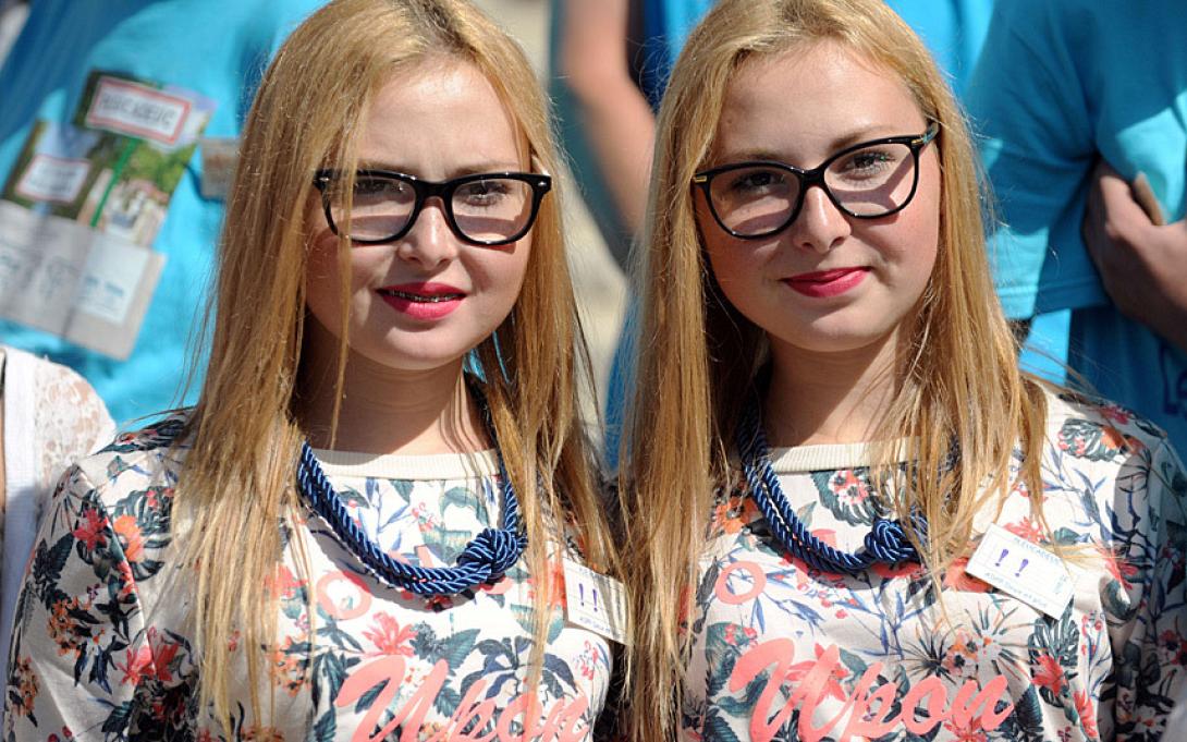 Οι δίδυμοι ... "γιορτάζουν" στη Γαλλία