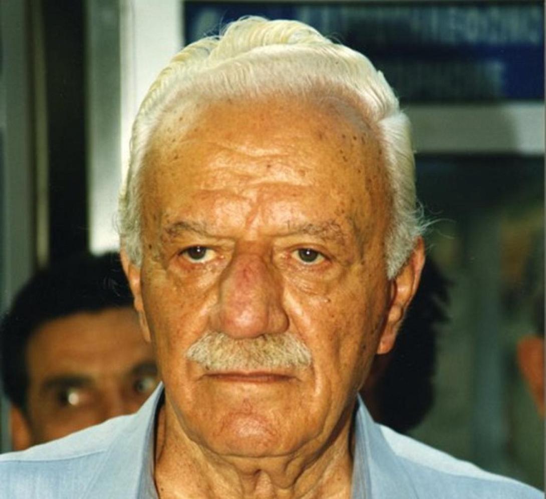 χαρίλαος φλωράκης