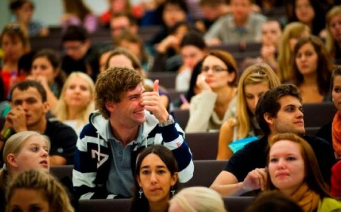 Οριστική διαγραφή απο το Σεπτέμβρη για 180.000 "αιώνιους" φοιτητές