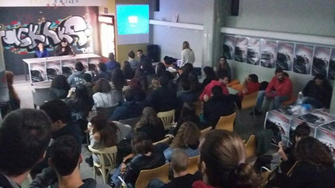 φοιτητες πολυτεχνειο προσφυγες.jpg