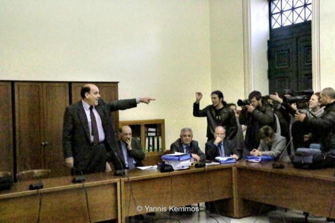 Νέα ένταση στο Πανεπιστήμιο Αθηνών - Ο πρύτανης καλεί εισαγγελέα