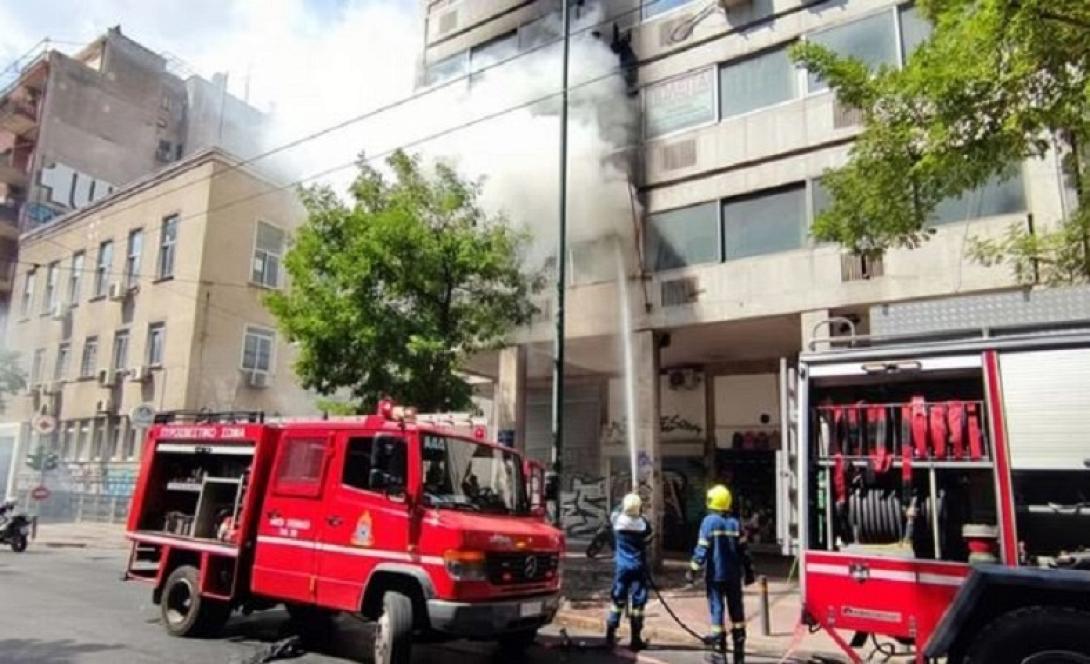 Φωτιά - Κτίριο