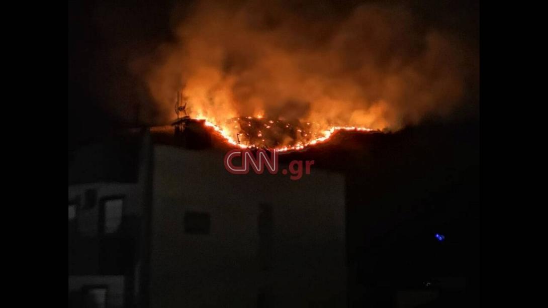 Φωτιά - Πέραμα