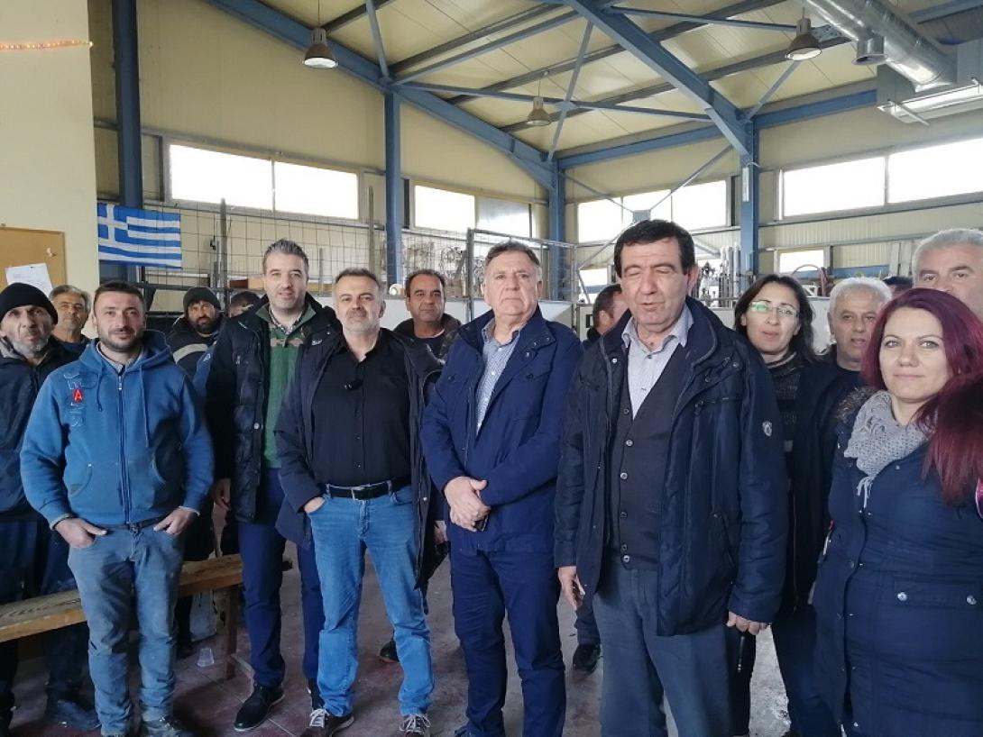 Με τους εργαζόμενους ο Δήμαρχος