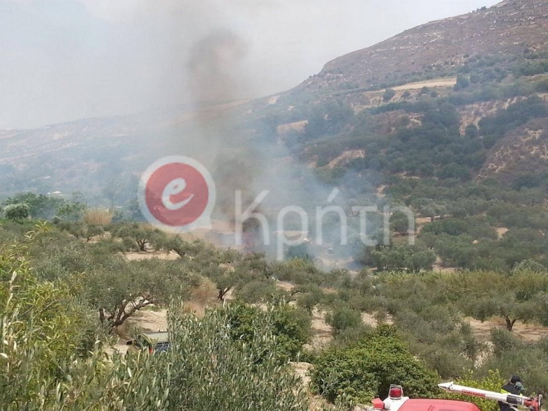 κνωσος φωτια