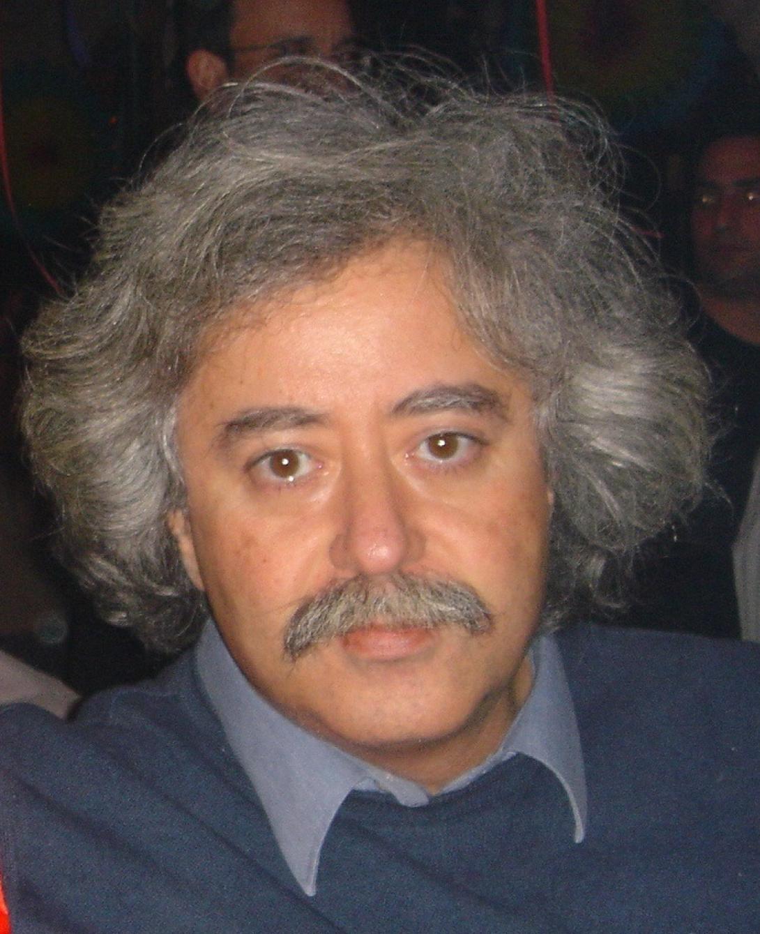 δημήτρης χρηστάκης