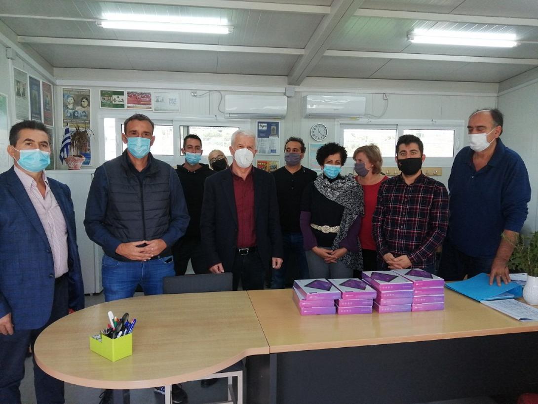 από το σχολείο στο Θραψανό