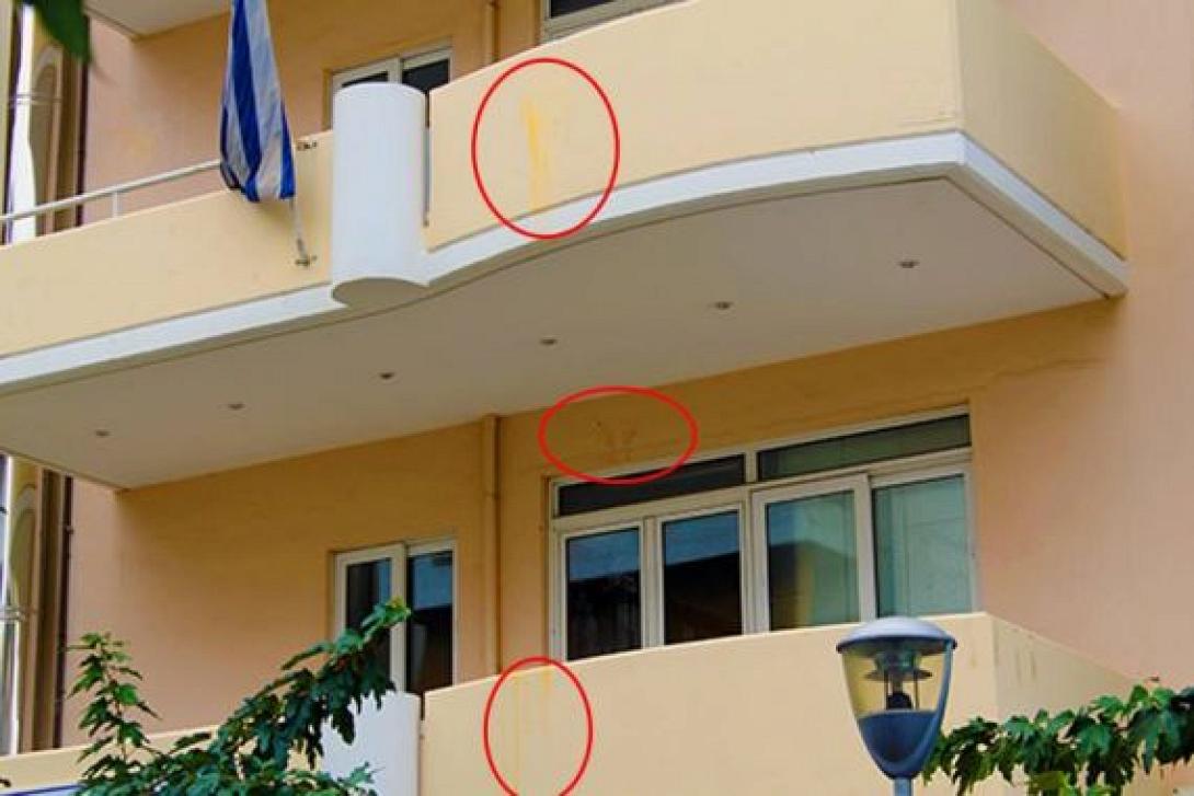 Διαμαρτυρία στα γραφεία της Περιφερειακής Διεύθυνσης Εκπαίδευσης Κρήτης 