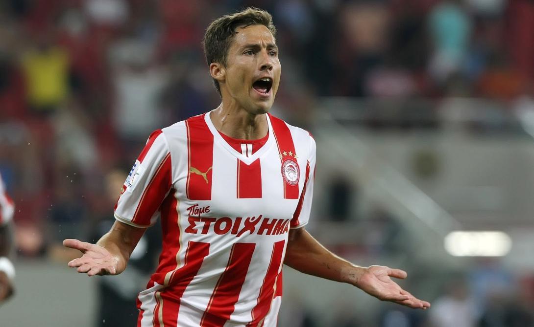 Φουστέρ: «Πρέπει να δείξουμε το καλό μας πρόσωπο»