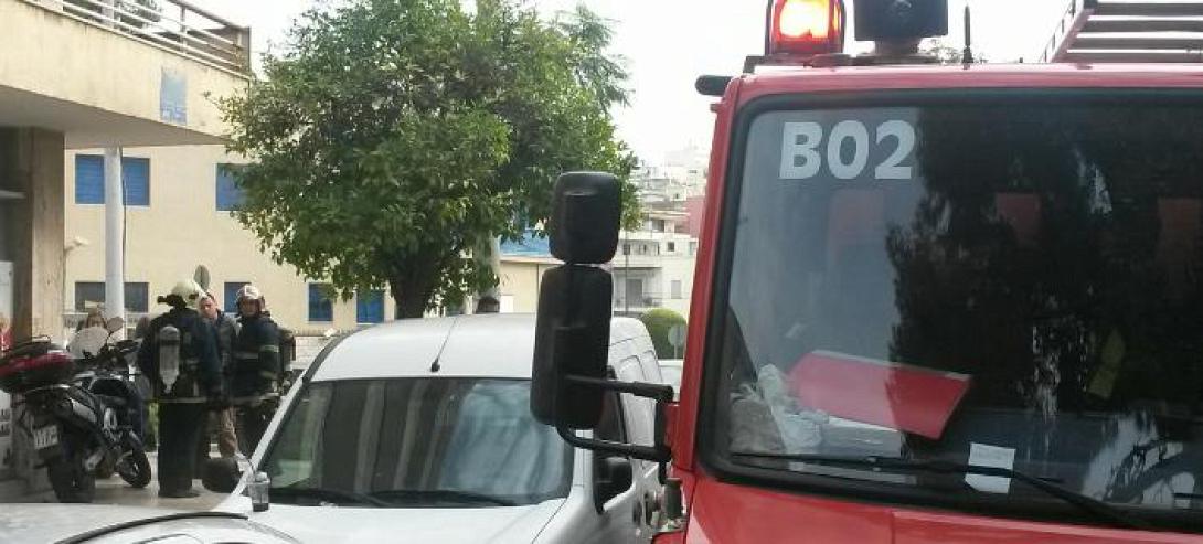 Μεγάλη φωτιά σε καφετέρια στο κέντρο της Αθήνας