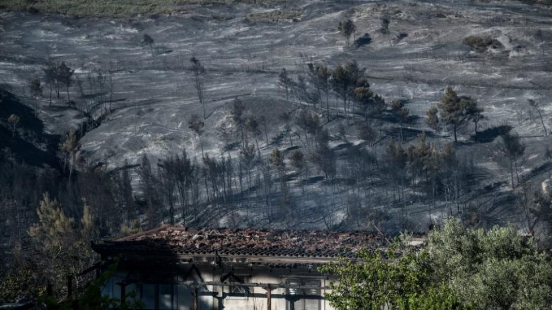 φωτιά στα Γεράνεια Όρη