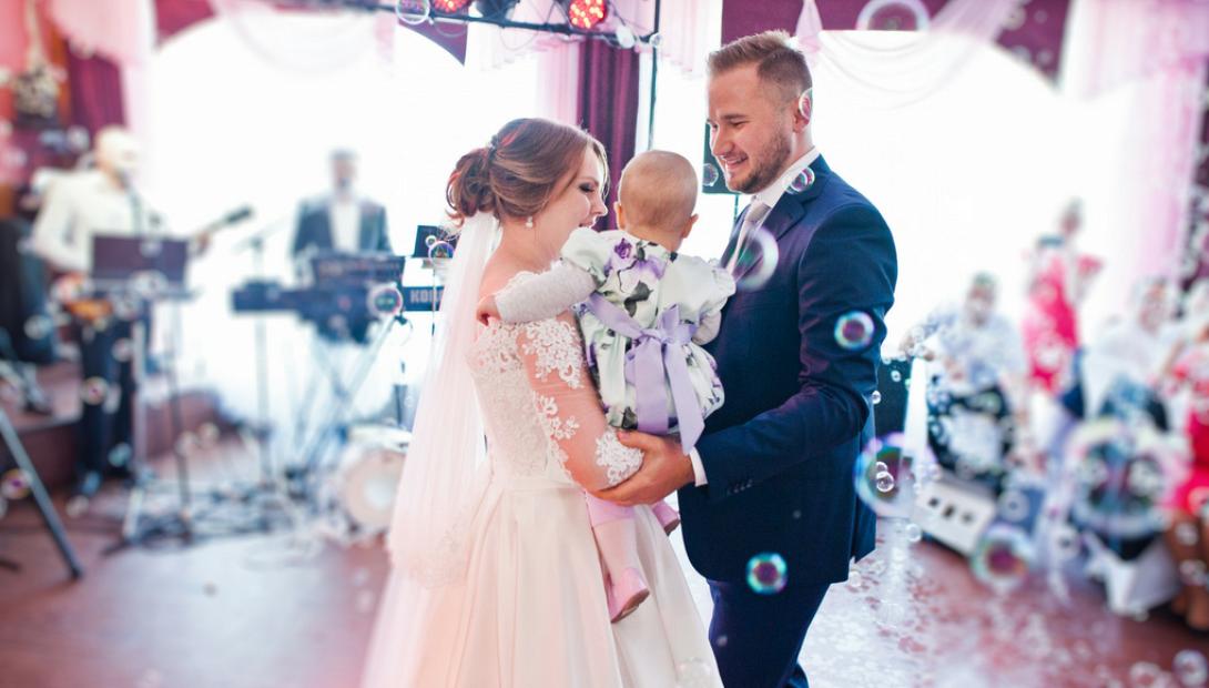 Γάμοι - βαπτίσεις