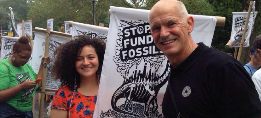 Ο Γιώργος Παπανδρέου διαδηλώνει... στη Νέα Υόρκη... για την κλιματική αλλαγή