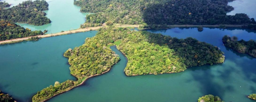 λίμνη γκατούν παναμάς