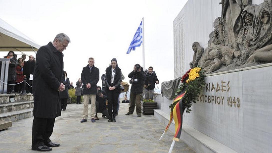 Γ. Γκάουκ: Εννοούσα, τη συγγνώμη που ζήτησα από τους 'Ελληνες
