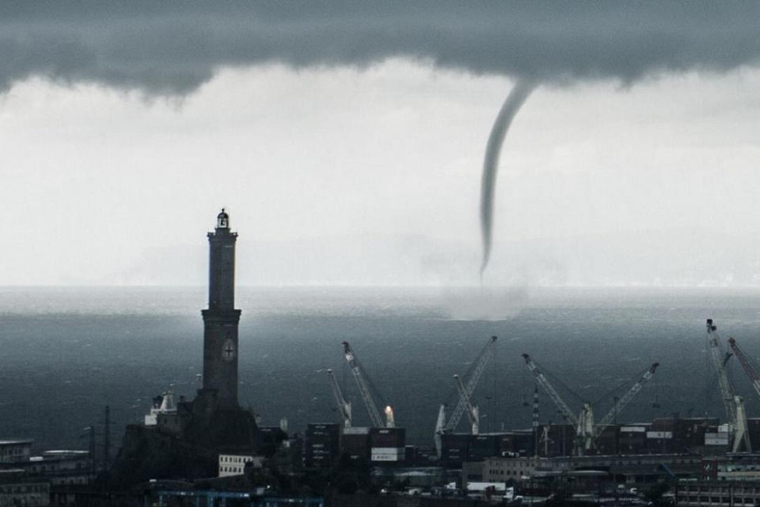 Ιταλία: Ένας νεκρός στην Γένοβα από την κακοκαιρία