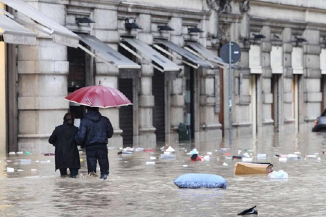 'Ενας νεκρός στη Γένοβα από τις πλημμύρες