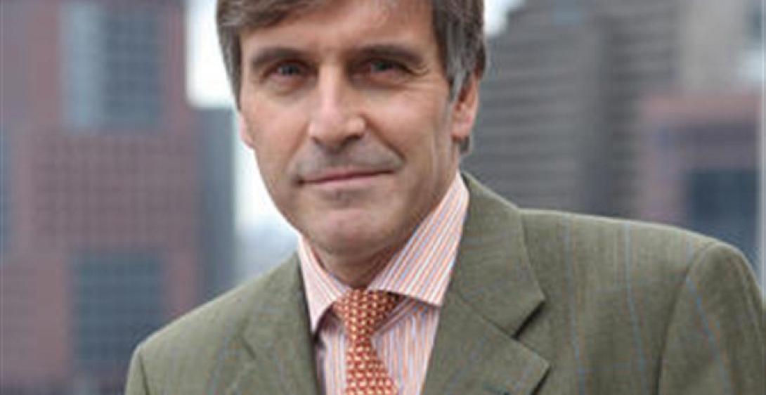 Γενς Μπάστιαν: «Nα αποτραπεί η διολίσθηση της Ελλάδας σε έναν σιωπηλό εμφύλιο»