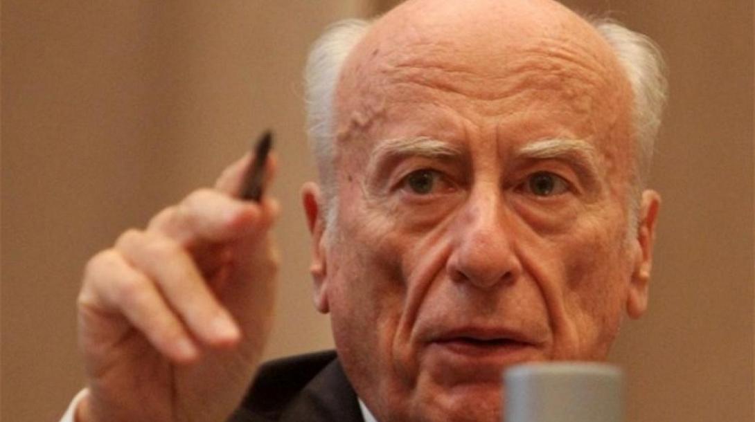 Γιάννης Κωστόπουλος