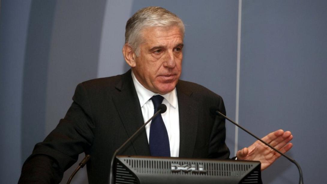 γιάννος παπαντωνίου