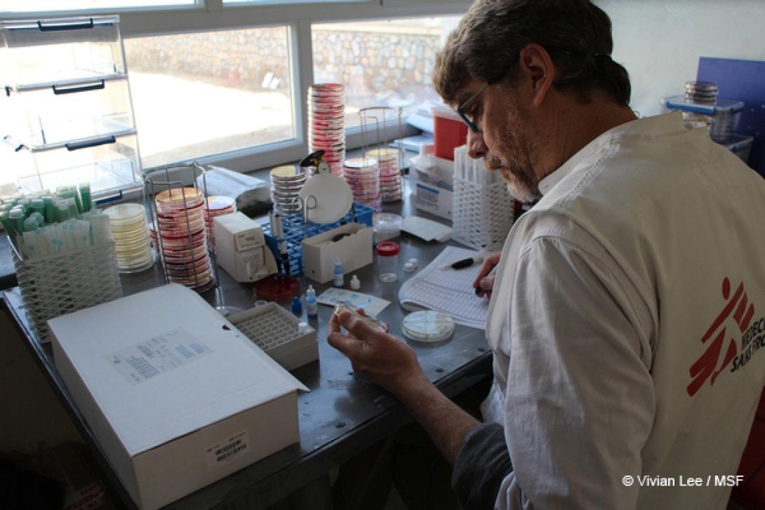 Οι Γιατροί Χωρίς Σύνορα πρωτοπορούν ανοίγοντας τα ιατρικά αρχεία τους