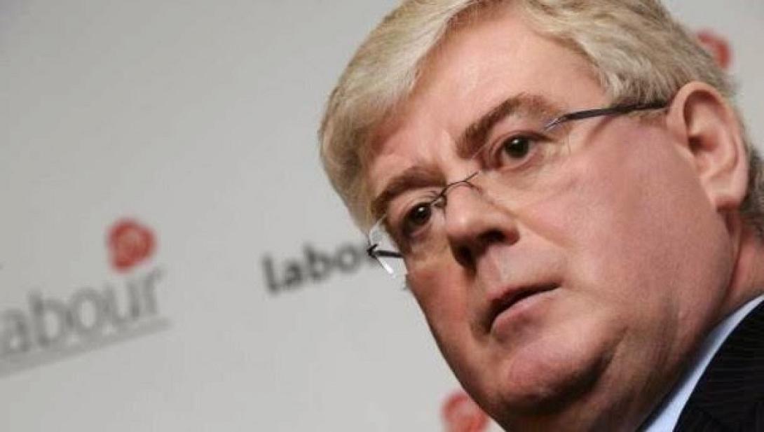 Ιρλανδία : παραίτηση του αρχηγού του Εργατικού κόμματος μετά τα αποτελέσματα των εκλογών