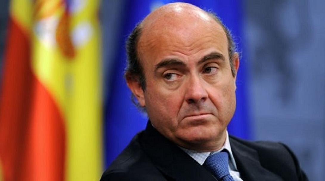 Επιμένει ο Ισπανός ΥΠΟΙΚ ότι η Ελλάδα θα χρειαστεί και τρίτο πακέτο διάσωσης