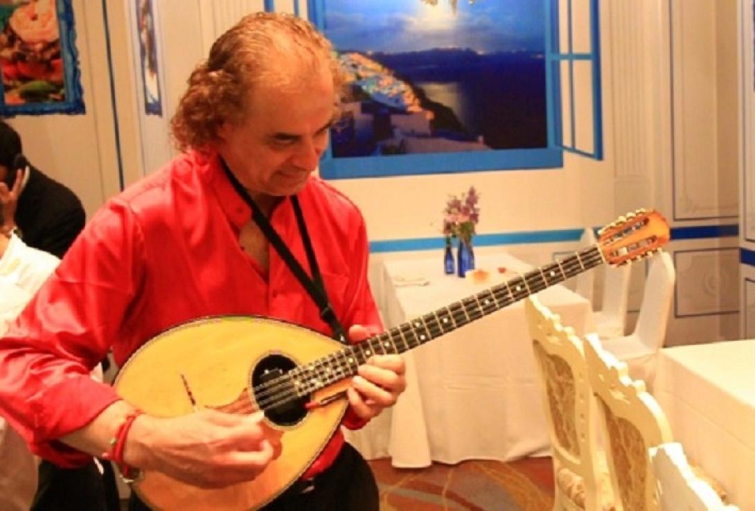 Γιώργος Σαπουνίδης 