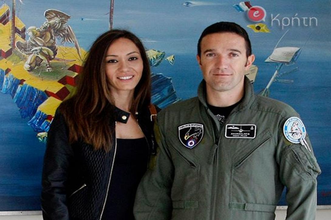 Ένας ... προσγειωμένος ιπτάμενος F16 στο eΚρήτη και το Ράδιο Κρήτη