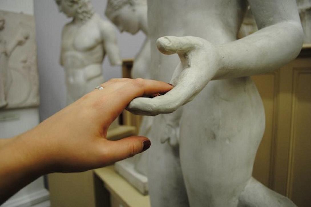 Michaela Schweighofer: Η νέα καλλιτέχνις της ResidenceSEA στο Ηράκλειο