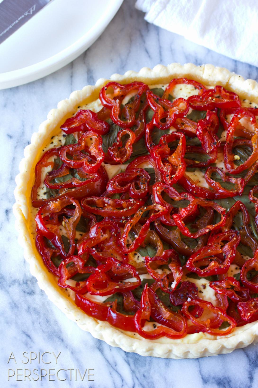 Τάρτα με κόκκινη πιπεριά και μαλακό τυρί